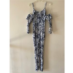 Speechless Black and White Floral Print Cold Shoulder Jumpsuit Size S